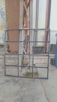 سيباية لبيع مال بيجو السعر 20 مكاني الشعب 07703705543