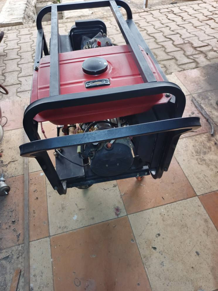 موەلیدەی گاز کارەبا و لەحیم 25A بێ عەیب نەکراوە السليمانية, العراق


**إذا كنت صاحب هذا الإعلان وتريد حذفه لأي سبب، رجاءا أرسل رسالة إلى الدعم الفني**