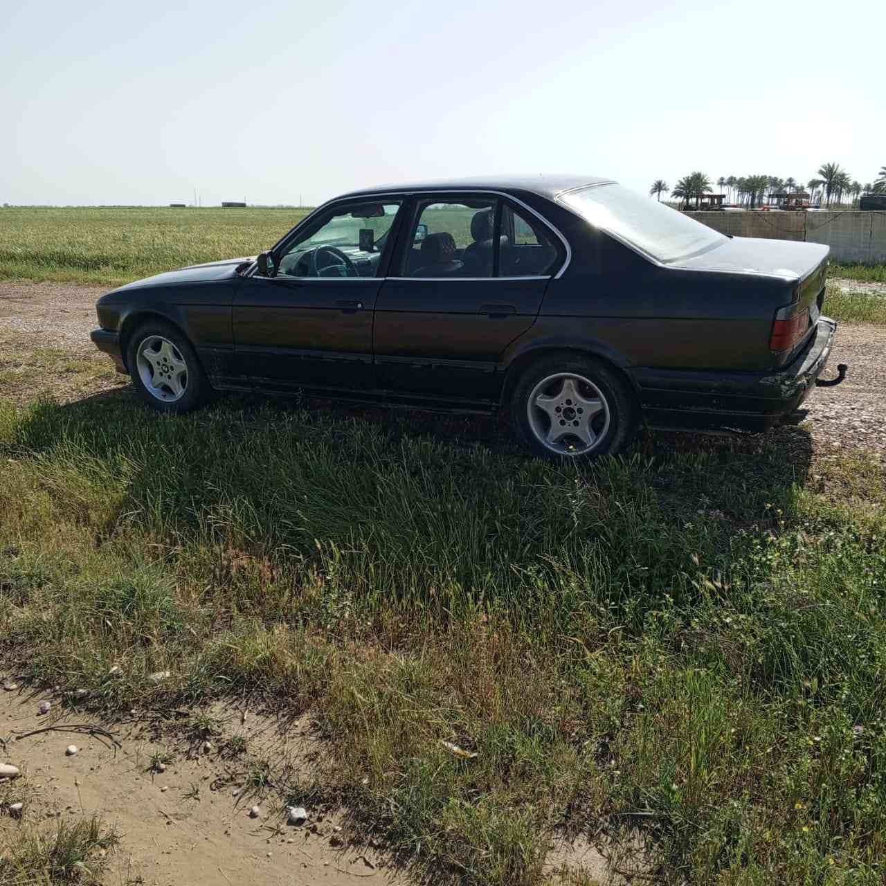 للبيع او مراوس حسب القناعه العنوان ديالى الوجيهيه لسعر 35 وبيها مجال ***********
