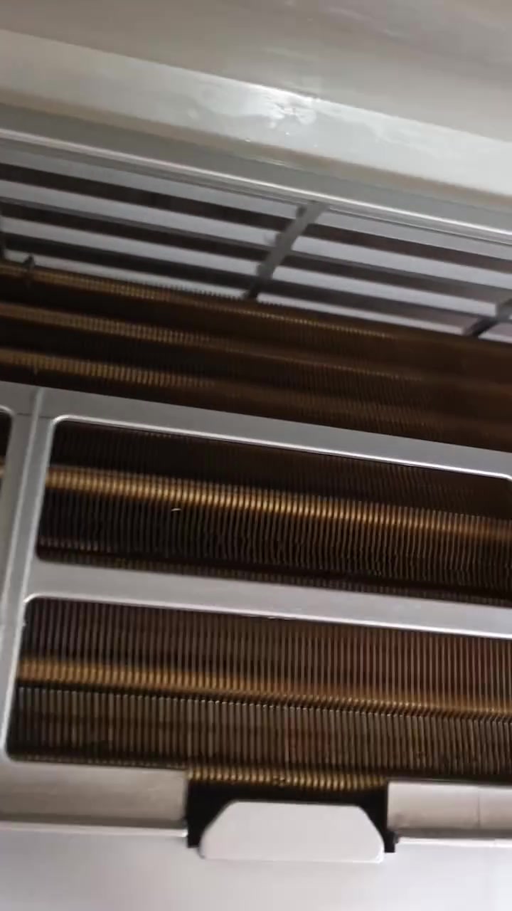 سبلت كري طن جديد مشتغل أقل موسم غاز ٢٢  عنوان بغداد بلديات ***********
