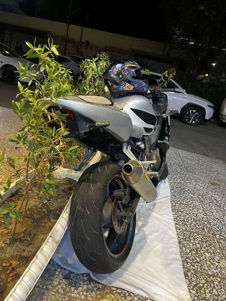 السلام عليكم رمضان كريم   شلون الشباب دراجه افوراي موديل 2004مكينه 600cc  للبيع وسعرها مناسب مكاني بغداد الحريه او حي العدل بيها ملاحضات كلش بسيطه وسهلات مكينه خير من الله جيب فيتر وفحص ***********فقط
 ‪+964 771 558 0954‬ واتساب او اتصال ما متواجد فيس  وبيجيني مارده محتاج وعارضها سعرها  المقدس 22ومجالها حك جيتك
