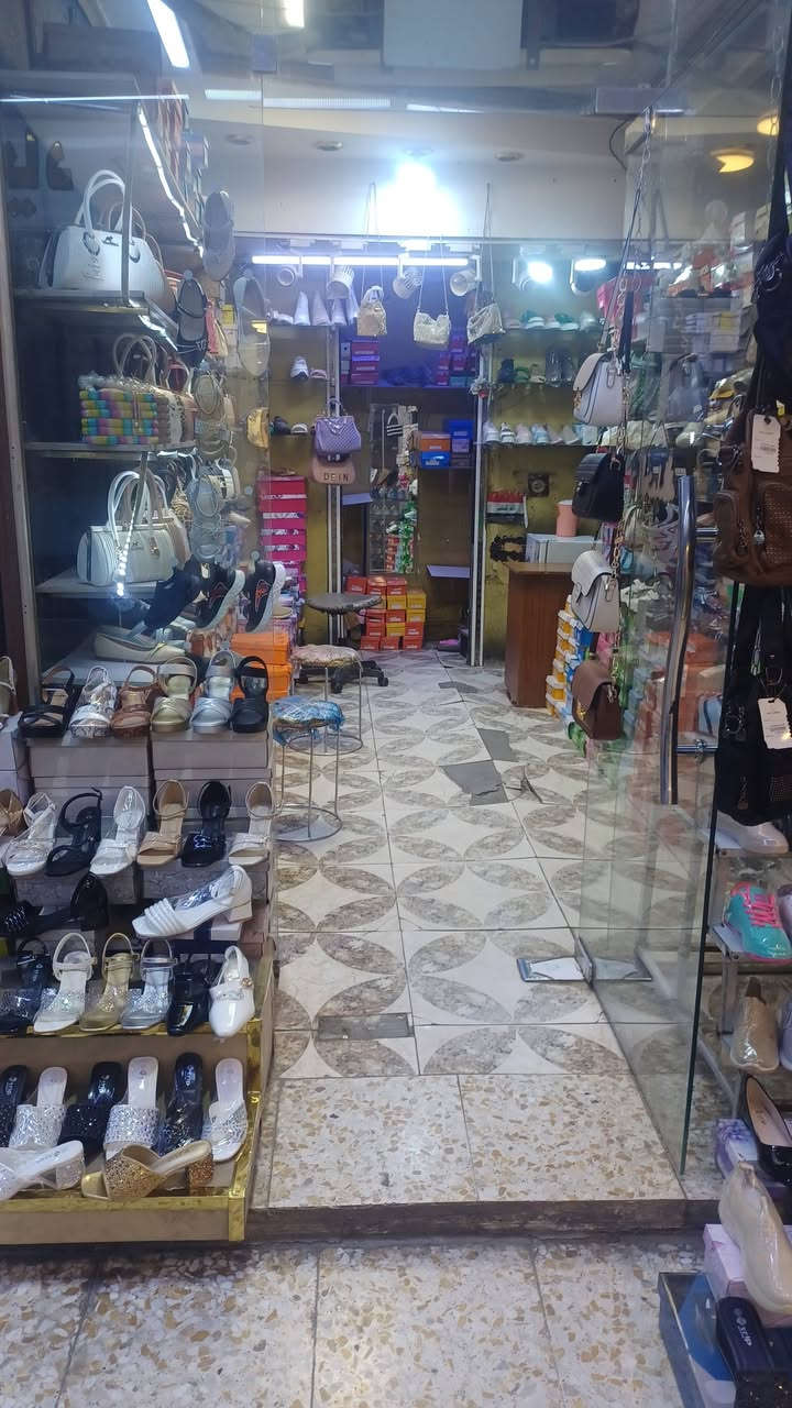 السلام عليكم محل كامل هوه وبضاعه ويا جنبر للبيع الاعضميه راس الحواش للتواصل واتساب ***********

