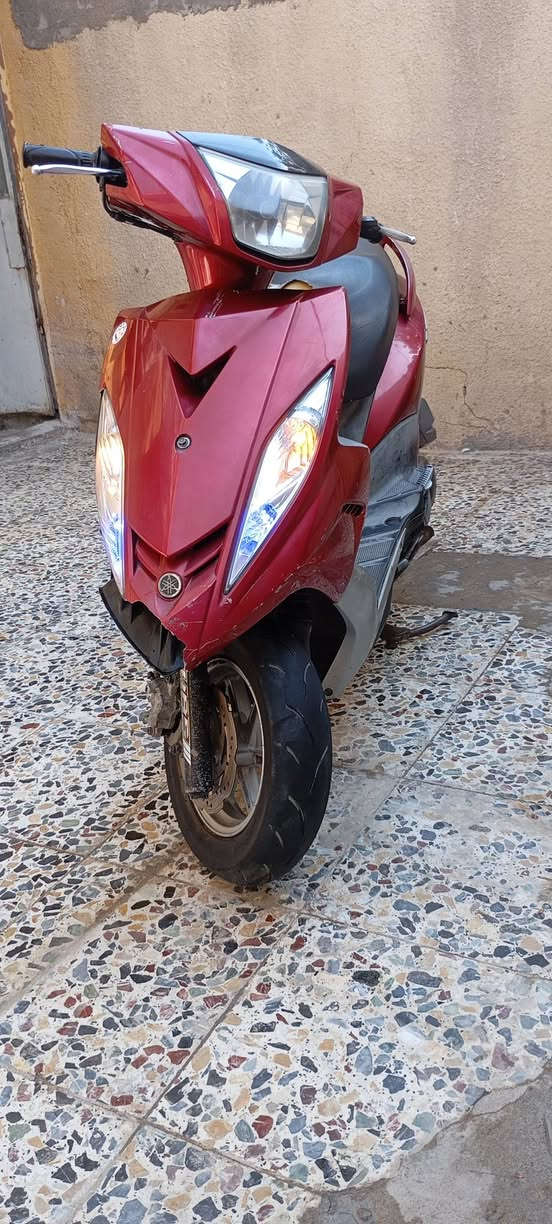 موجود واتساب جي تي ار رمبه بس صار حادث وراحت البكم نص منه***********
