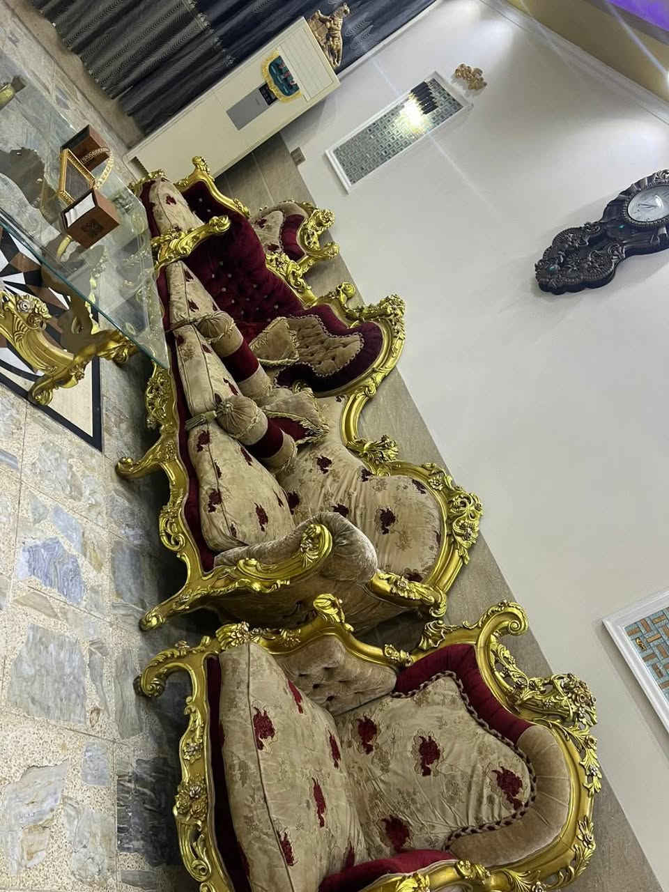 سلام عليكم تخم 10 مقاعد مصري جديد كلش طبلة ويا كوشاته كاملة كلش جديد مكان بغداد مدينةالصدر رقم الهاتف ***********
