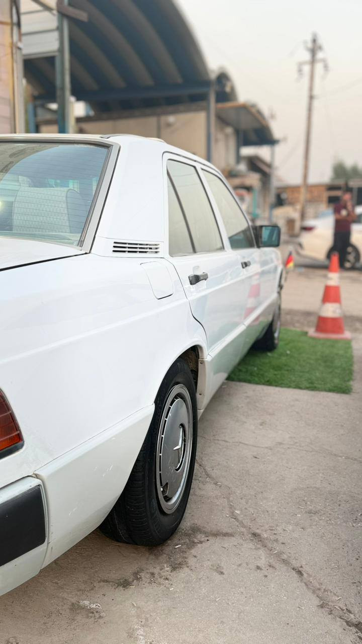 سلام عليكم مارسدس طيارين 190 سياره بلاديه موديل 1991كير مكينه بلادي سياره جاهزه للاخير فقط تبريد بس كمريسر مكانها بغداد البياع بسم ولد صاحبي تحويل وكاله ثاني يوم ***********
