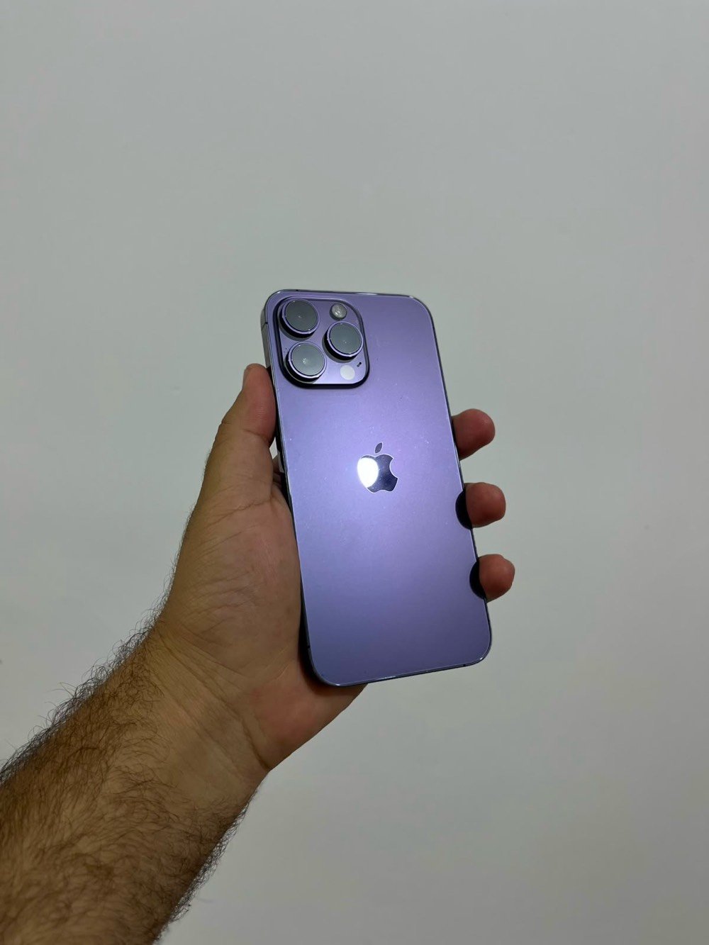 📱 للبيع – iPhone14 Pro Max (نسخة الشرق الأوسط)

💵 السعر: 740 
💾 السعة: 256GB
✅ الجهاز نسخة الشرق الأوسط.
✅ مكفول بالكامل، وكل شيء فيه يعمل بكفاءة.
🔋 صحة البطارية: 77%.

📍 الموقع: واسط.
🚚 توصيل مجاني إلى جميع محافظات ومناطق العراق.

📲 واتساب: ***********
📞 اتصال: ***********

للاستفسار أو الحجز، تواصل على الأرقام أعلاه او عبر الخاص

بي مجال للطيبين