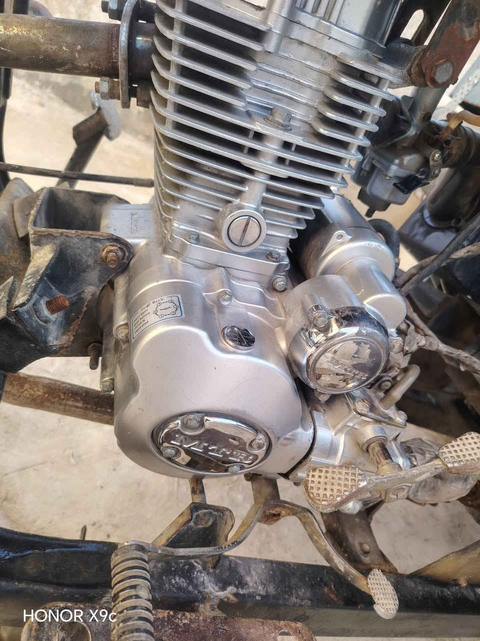 سلام عليكم ستوته ام تي ار موديل 16اوراق اصولي مكفوله مكان سماوه سعر 1600


**إذا كنت صاحب هذا الإعلان وتريد حذفه لأي سبب، رجاءا أرسل رسالة إلى الدعم الفني**