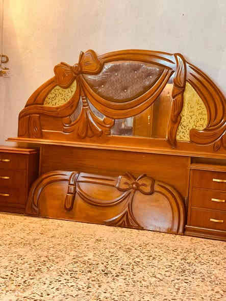 السلام عليكم غرفه صاج ثكيله سعرها 650 وبيها مجال الرقم بي بس وتساب ***********
