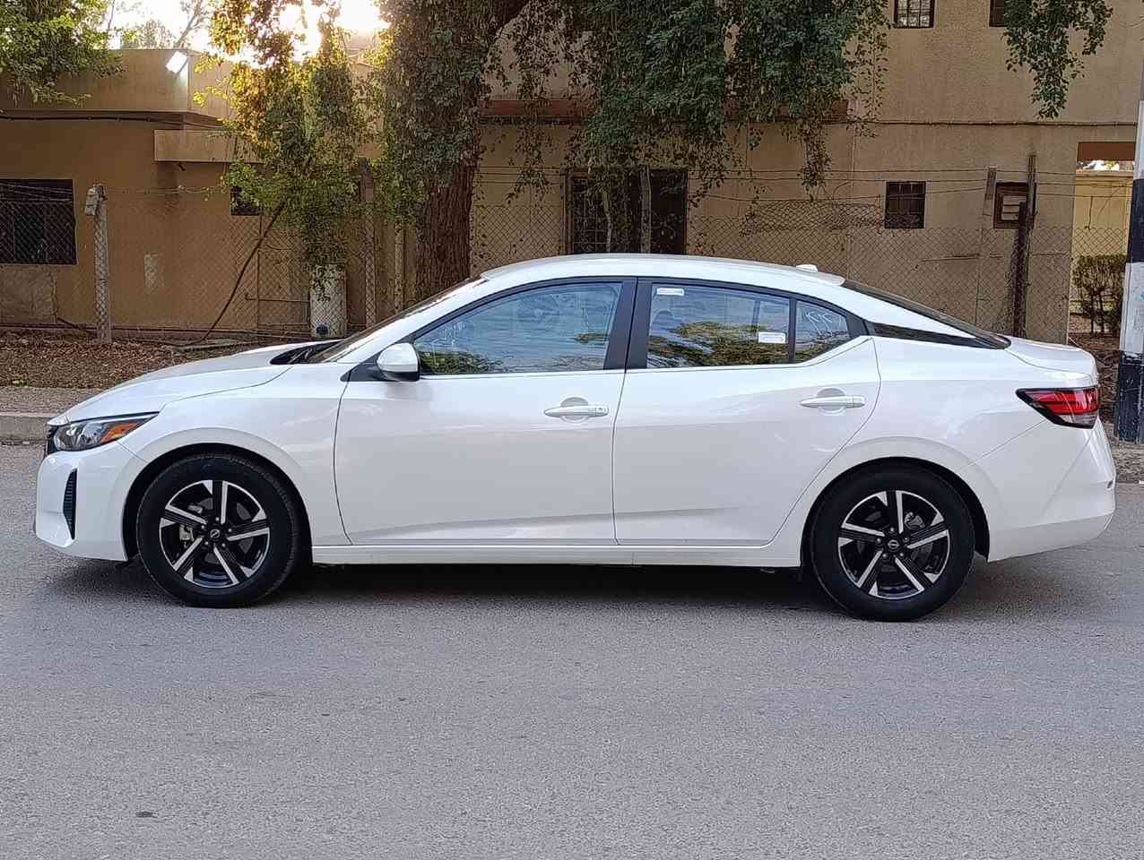 سلام عليكم
نيسان سنترا موديل 2024
حادثها بنيد صبغ ومقدمة الجاملخ السكن pdr
بدون شاصي 
ايرباك استيرن وتكمة سستم
سيارة ماشية ١٥ الف ميل
رقم الشاصي مرفق مع الصور
مكان السيارة كركوك
السعر مناسب
للاستفسار خاص مفتوح او الاتصال على الارقام 
***********
***********
