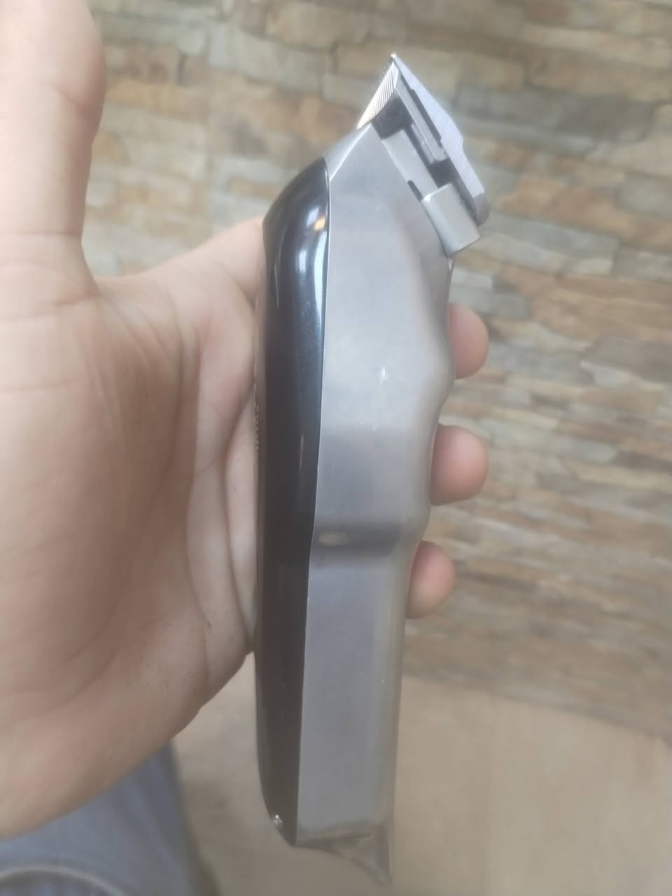 سلام عليكم عندي مكينة سنيور أمريكي اصلي مستعملة قليل للبيع الاتصال ***********
