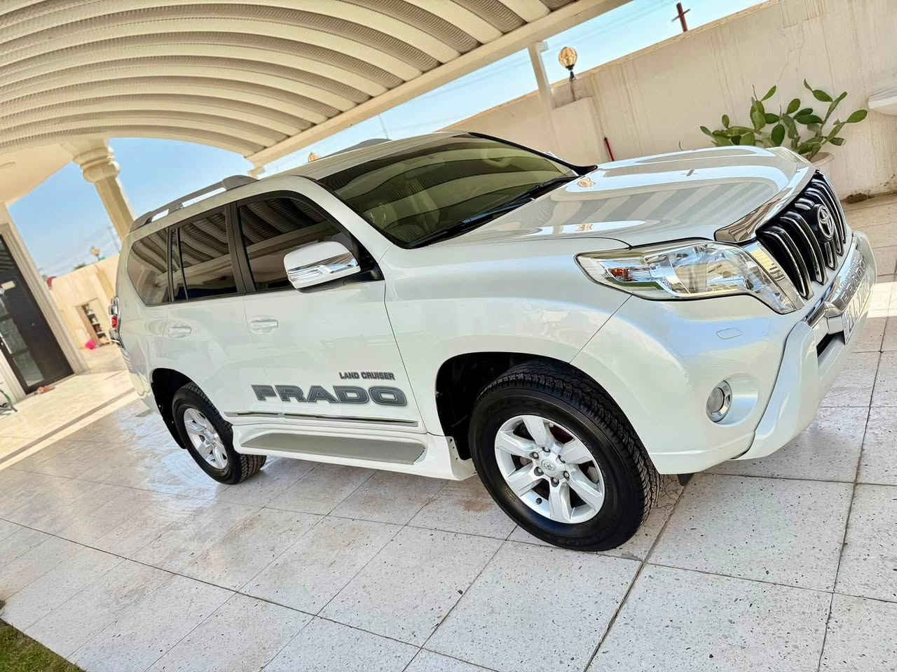 تويوتا برادو خليجي
موديل 2014  ساز TXLكفاله عامه من كلشي عدا دعاميه
محرك V4 2700 بلاد ع وضع الشركه ممفتوح ضمان فحص
 فور ويل
7 راكب 
كير محرك صدر تبريد بوضع الزيرو  شرط. تخم تاير قبل سبوع شاده  
السياره جاهزه بدون نقص برغي 
تبريد 3 قطع
شاشه بلاديه نضام ايكو بيهه 
ثلاجه 
حساس خلفي 
زراك لايت
اشاير بلمري ومري شفط
سبير تعليك 
تحكم ستيرن 
رقم سليمانيه سنويه باسمي
لحد2030 مجدده  
 سونار مرفق بلمنشور
العنوان/ ديالى
السعر 265 بي مجال
للاستفسار ***********
