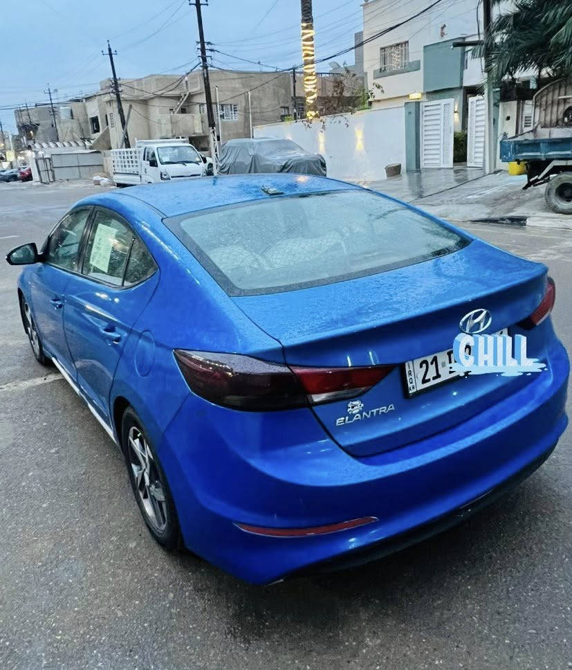 السلام عليكم
للبيع هونداي انترا 
وارد امريكي 
موديل 2017 
حادث خفيف فقط تبديل جاملغ 
محرك الفين دوش 
نص مواصفات 
رقم سيلمانيه جديد باسمي 
مكان سيارة بغداد 
السعر 110 وبيه مجال 
رقم تلفون ***********
