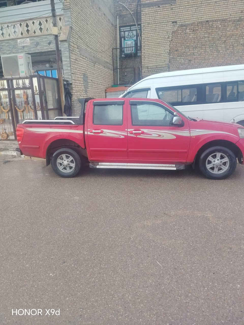 السلام عليكم كريت ويل موديل ١٣ رقم ديوانية  مشروع وطنية كفالة عامة ما عدة الفيرز مال تبريد تخم تاير صدر جديد قطرة خياس مابيه مال جني عنواني بغداد حيئور 
السعر /// ٦٨///// ورقة  ووبيه مجال لطيبين
***********
