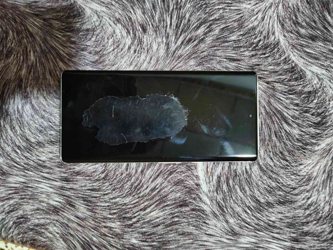 السلام عليكم
جهاز Google pixel 6pro اشتريتة قبل 10 شهورب390الف  وقبل شهرين وكع بالماي وديتة يم مصلحين بالموصل يكولون ماعدنا قطع مالتها اكو مصلح يكلي بس شاشة محترك وثاني يكول لا شاشة كلشي مابيها خريطة عطلانة فما عرفت شنو بالضبط بيها واني ابيعها ع وضعها امانة موبايل كلش نضيف بعدة يلمع مابيه حتى شخط والصور تحكم وبالحقيقة بعد احلى وياها كفر هم اعطني سعر اليرضي ضميرك وبالعافية عليك مقدما


**إذا كنت صاحب هذا الإعلان وتريد حذفه لأي سبب، رجاءا أرسل رسالة إلى الدعم الفني**