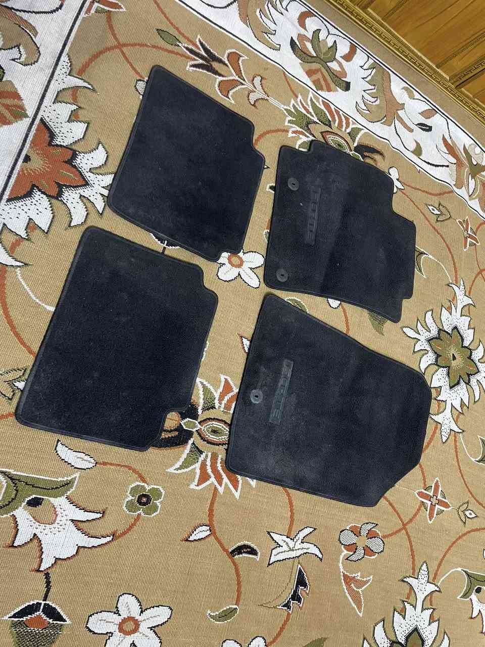 السلام عليكم دوسات فورتي٢٣ يرهمن كل الموديلات السعر ٤٠
فرشة صندوق فورتي السعر٤٠
فرشة صندوق جوكر اغلب السيارات السعر٣٥
عنوان بغداد مدينة الصدر ***********
