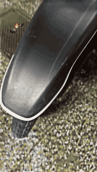 سلام عليكم بوكسر موديل 23اوراق كامله كفال المحرك اخرس مبدل بيه كلجات فقط والباقي مكفول كفاله عامه الدراجه مال بيت ومتعوب عليه غراضه كامله السعر 1750الشراي يدخل عل واتساب متوازي عله بيعته***********
