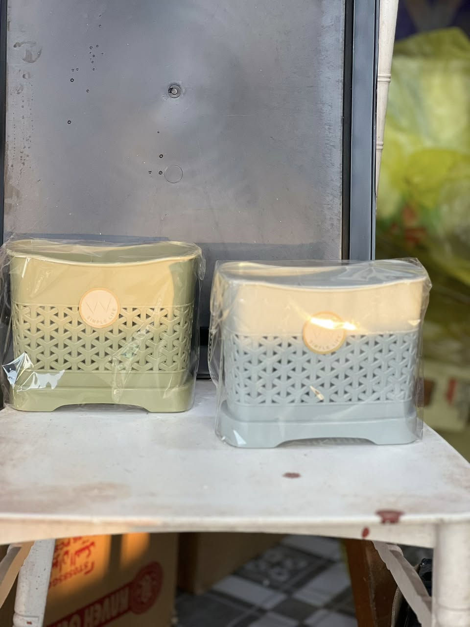 بسم الله الرحمن الرحيم 
🚦🚥🚦🚥🚦وصلتنه البضاعه الجديده والمطلوبه بكل بيت 
ومع هذا 
سعر القطعه الف دينااااار فقطط 
الموقع حي العسكري مجاور مخبز النور ومجاور ملابس الجوهره 
ومع هذا يوجد توصيل مجاااني 🚘لجميع احياء جبله 
للطلب الاتصال او مراسله الصفحه 
***********
