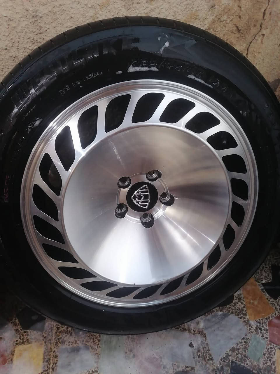 سلام عليكم ويلات البيع جديد السعر ٦٠٠ الف مكاني الشطره ***********
