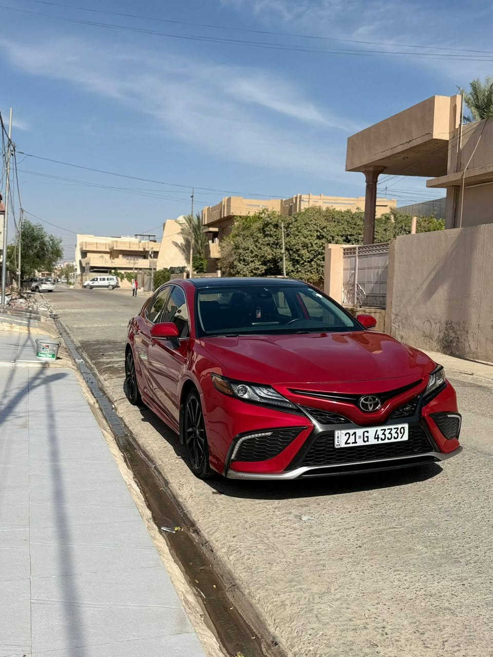 كامري موديل2022 فول واحد عل واحد مكان السياره كركوك حي العسكري بيع او مراوس حسب 
القناعه ب كورله  *********** مكلف بل نشر بس اتصل بيهه قطعه وحدا جامرلق خلفي بدون دواخل السعر ٢١٥ ورقه بيمجال
