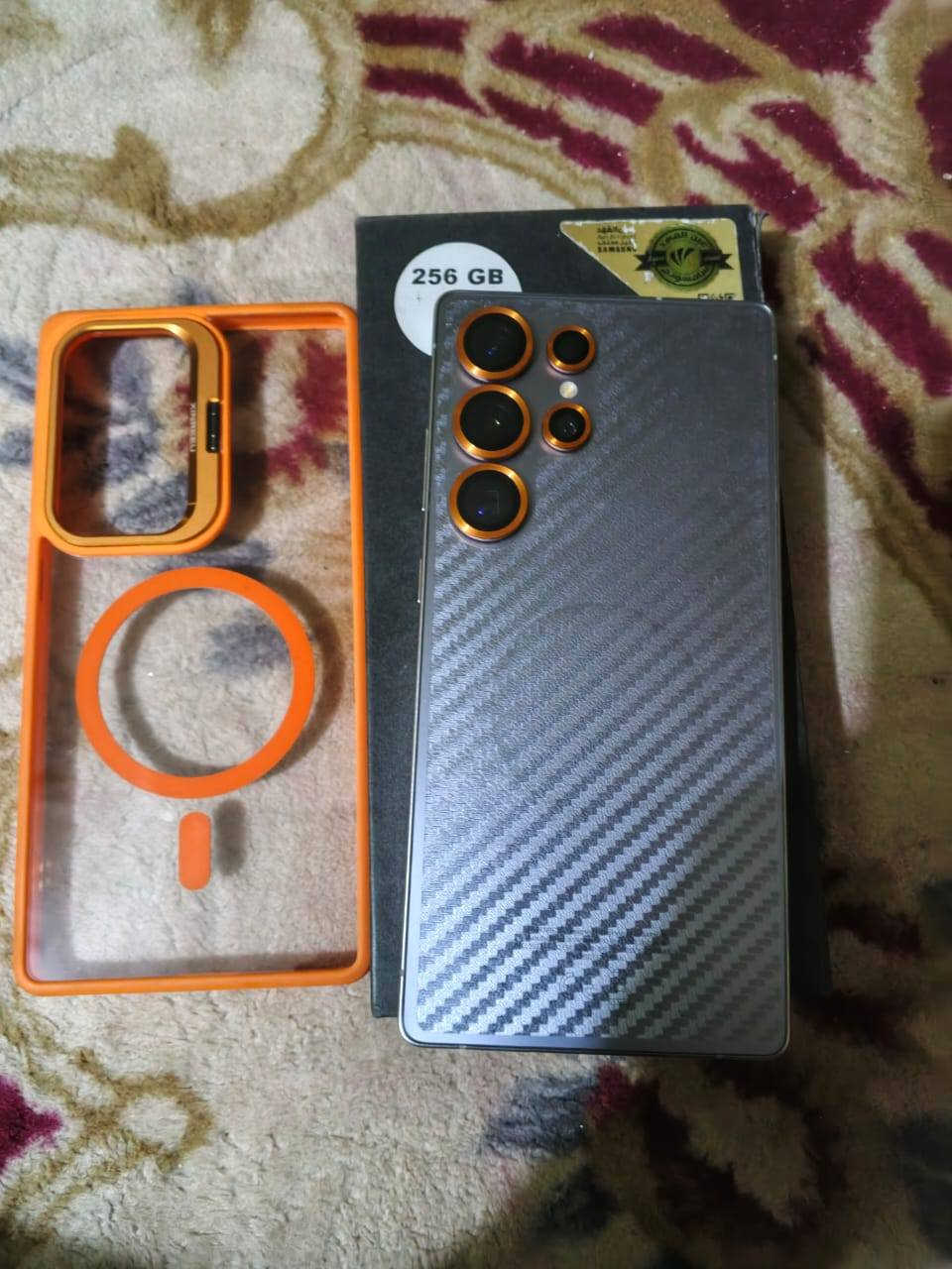 السلام عليكم موبايل للبيع اس 25 الترا ذاكرته 256 عشوائيه 12 نظافه 100% سعره واحد و100 كامل ملحقات عنوان بغداد الشعب الاستفسار على هذا الرقم***********
