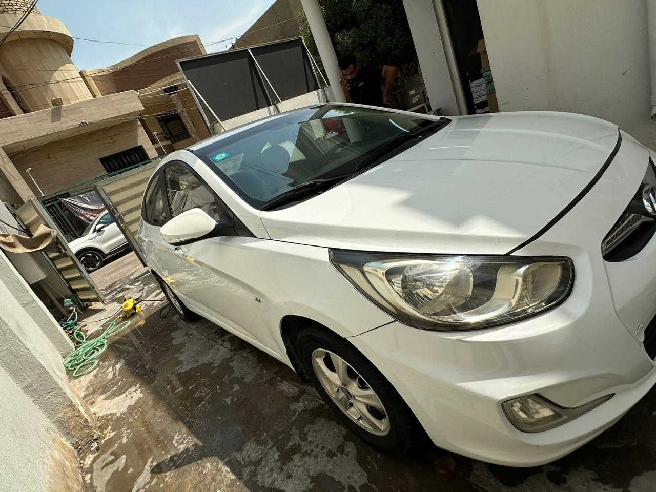 السلام عليكم
اكسنت 2013 خليجي

محرك 1600

محرك مجفت مكفول من التنقيص والتبخير

كير مكفول

تبريد خير من الله

تايرات تخم جديد

باتري جديد

بيها جاملغ خلف السايق والتكمه بيهن صبغ اثر حرق بدون معجون وبل قماره قطعه صغيره كد شبر مصابغها

بغداد الرقم باسمي التحويل ثاني يوم

السعر ٩٧ 

مكاني بغداد الصليخ

***********
