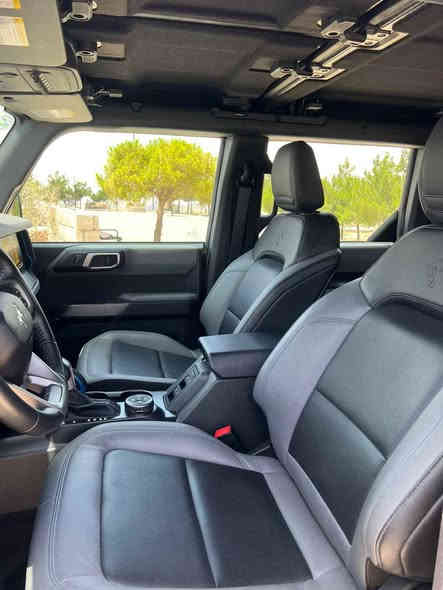 فۆرد بڕۆنکۆ  2023  
Black diamond
45000 km ڕۆیشتن
ساردێک وبستەک بۆیاخ ➡
بێ ناوگرتن بێ اێرباگ لێدرانی سوکە💯
نمونە لەجوانی وخاوێنی💯
4 پستۆن وتۆربۆ⚡
*********** واتساپ
شوێن پیرمام ،هەولێر شقلاوة
