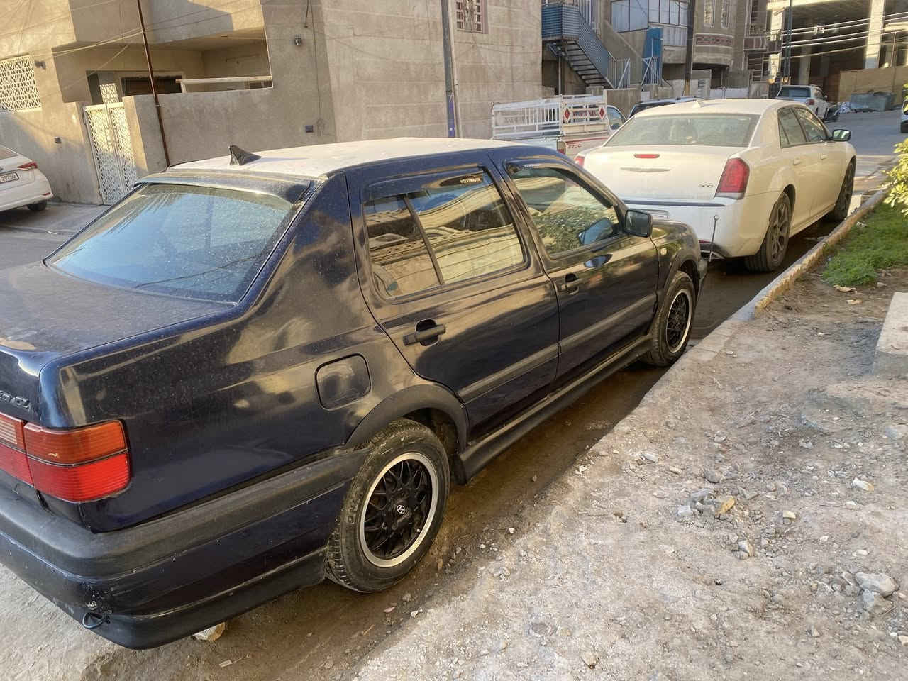 كولف موديل ٩٣ مكينه ٢٠٠٠محرك وكير جدد كيرعادي شرط تحويل باسمي تلفون ***********السعر ٣٨ ورقه وبيه مجال
