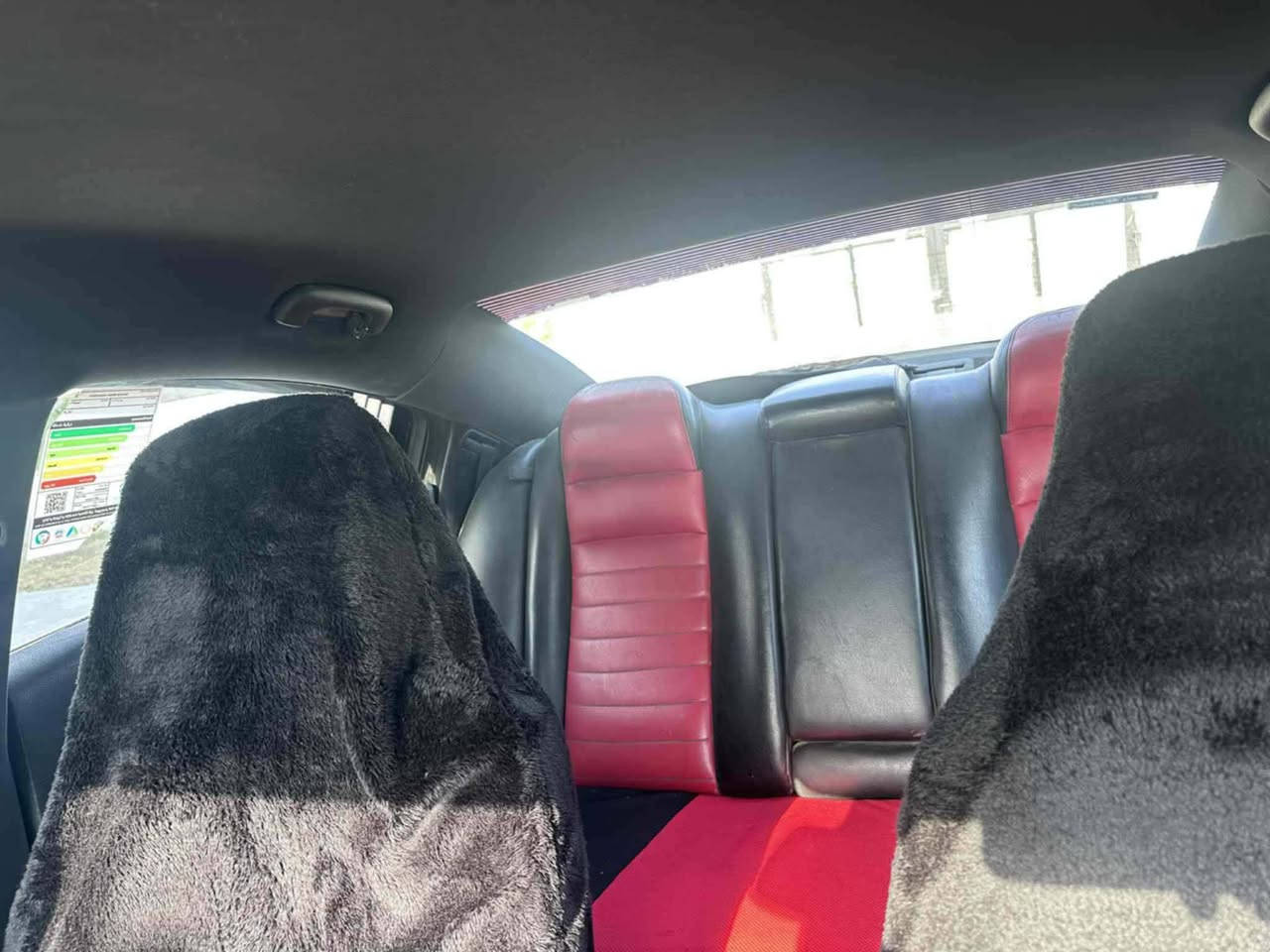 السلام عليكم للبيع جارجر مكصوص موديل 2013 
السياره متومه اربيل السياره جاهز ماتحط عليه شي السعر ب53 وبيه مجال الاتصال عله الرقم *********** 
مكانك السياره الشرقاط
