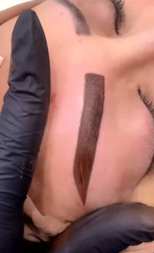 صالون ورده العنوان  حي النصر مقبيل    مستوصف بغداد
بدون حجز اهلاً وسهلاً بكم 
 للاستفسار الاتصال على‏‪***********‬‏
