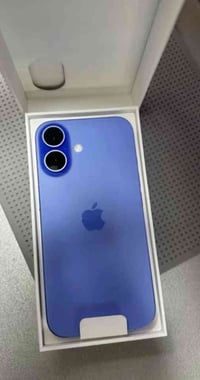 آيفون ١٧ • ٢٥٦ • دبل خط