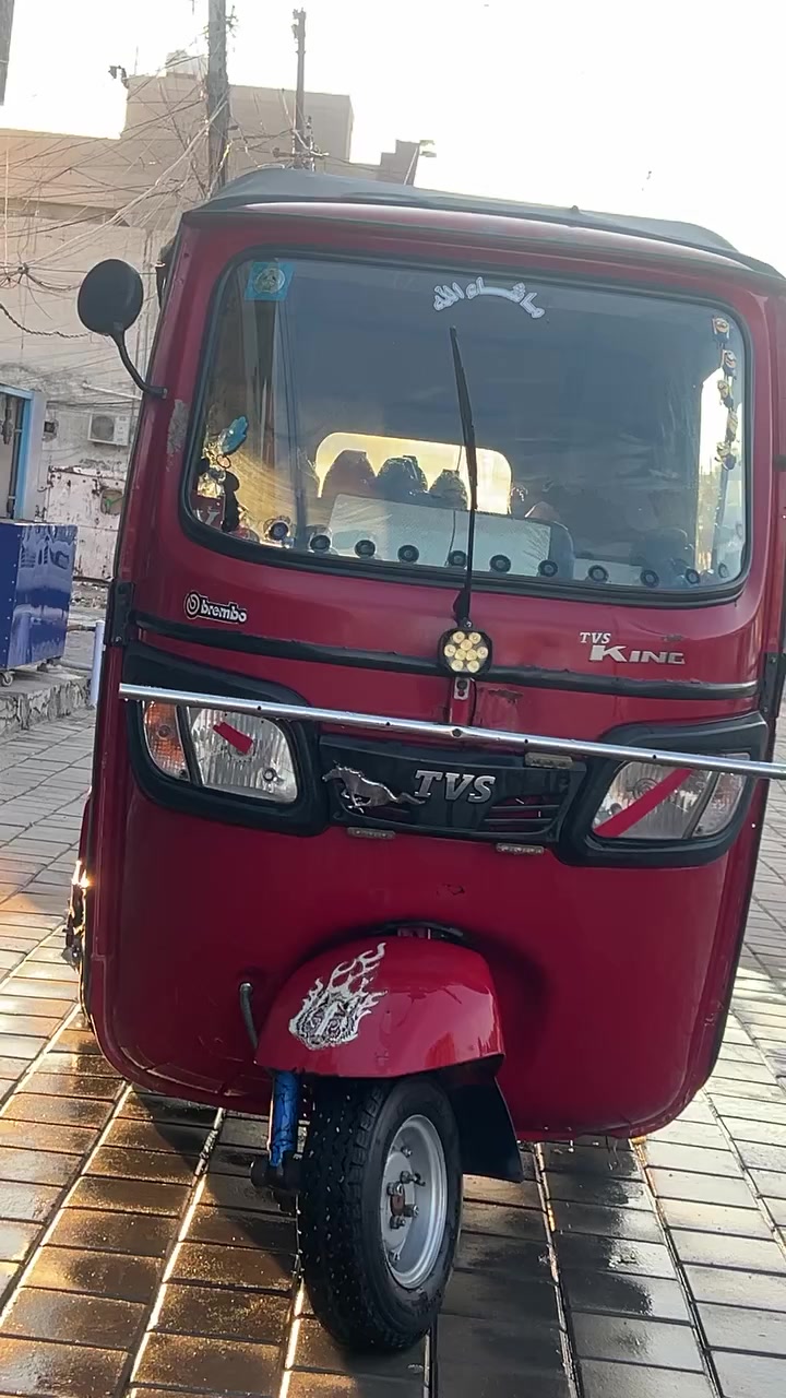 سلام عليكم تكتك تي في اس مديل١٨تكتك كامله عل حسب الصول تكتك مكينه كفاله من البرغي تكتك اي ضربه مابيه اي خياس مابيه تكتك حلو نضيفه صوته ناعم اله درجه البكان بغداد الامين الذانيه  الستفسار فقط واتسب ***********
