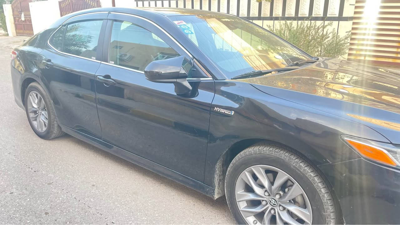 للبيع كامري وارد امريكي le هايبرد موديل ٢٠٢٠  حادث خلفي فقط صبغ فقط صندوق ماشي ٧٦ الف ميل رقم بغداد تحويل مباشر   بدون ايرباك بدون دواخل  مكانها بغداد  الغزالية  للاستفسار *********** Colombo, Sri Lanka
