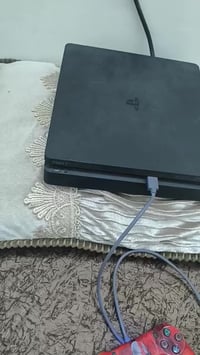 بلاي فور • مهكر • ايفون