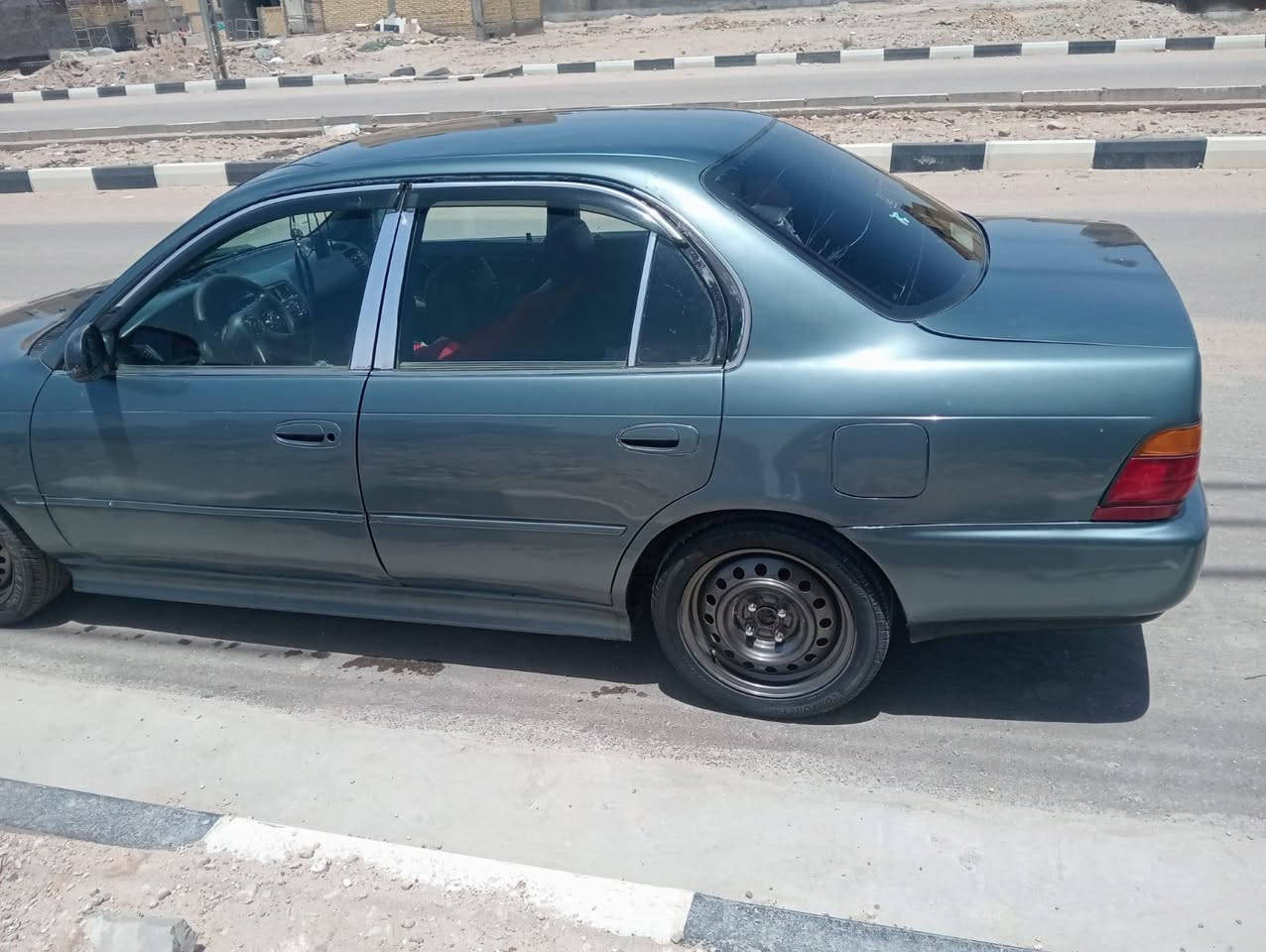 سلام عليكم كورلا لبيع موديل 93 سياره نضيفه مابيه نقص  *********** مكان ناصريه مركز
