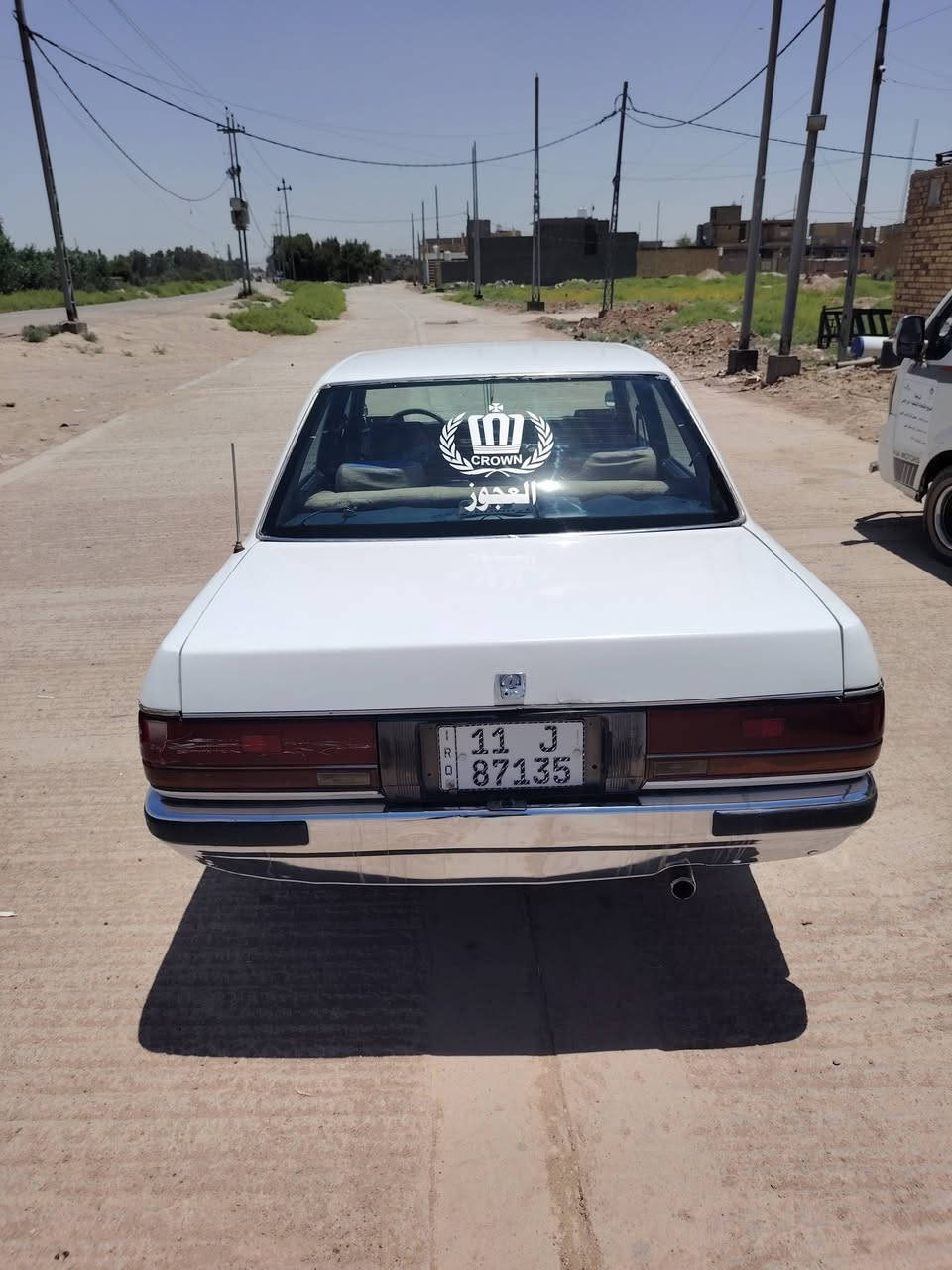 سلام عليكم سياره سيدان موديل ٩٠ رقم انكليزي بسمي السنويه نافذه لغاية ٢٠٣٠ مكينه وكير بطه اثنين ونص تخم تاير حداديه باتري جديد تبريد قطعتين السياره مصبوغه عام السعر ٥٥  وبيهه مجال حك الجيه مكاني واسط قضاء الحي  للأستفسار اتصل وبيك خير وتدلل ***********
