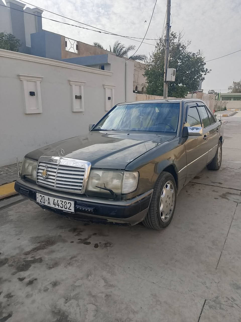 السلام عليكم 
مارسدس دب للبيع رقم ديالى سنوية جديدة هزة جديدة لحد 2031 مديل 89 محدث 92 محرك وكير بطة مكفولات قواعد دبلات واحد مصلح ضررها جامرلغ خلفي سيارة جديد معمرة دواخل مدوشم كهربائيات شغالة اشاير زنون تخم تاير جديد ويل تفاحة جديد صدرها جديد جامات كهرباء سيارة جاهزة مابيها اي نقص مكاني ديالى سعرها 40

***********
