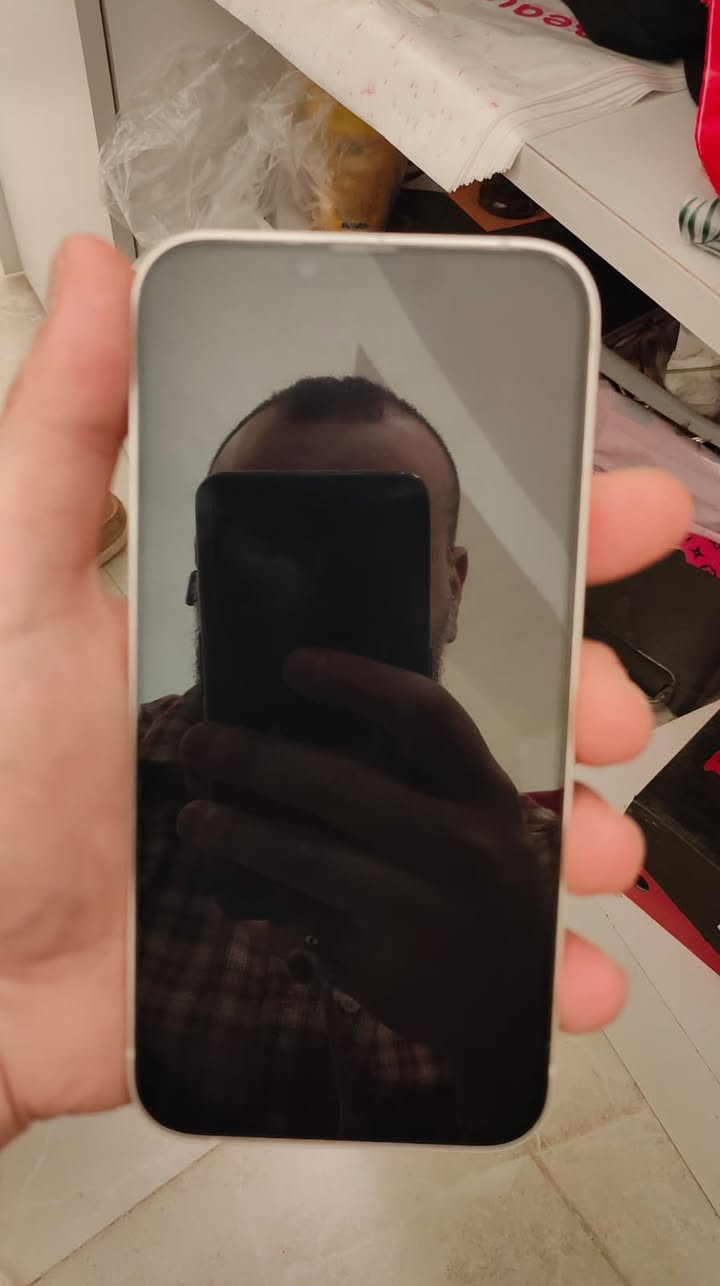 ايفون 14 بلس أمريكي بون ابيض ذاكرة 128 شريحة الكترونية نسبة البطارية 86 ‎%‎نظافة 97‎%‎ السعر 575 او بي مجال  واتساب او خاص ***********
