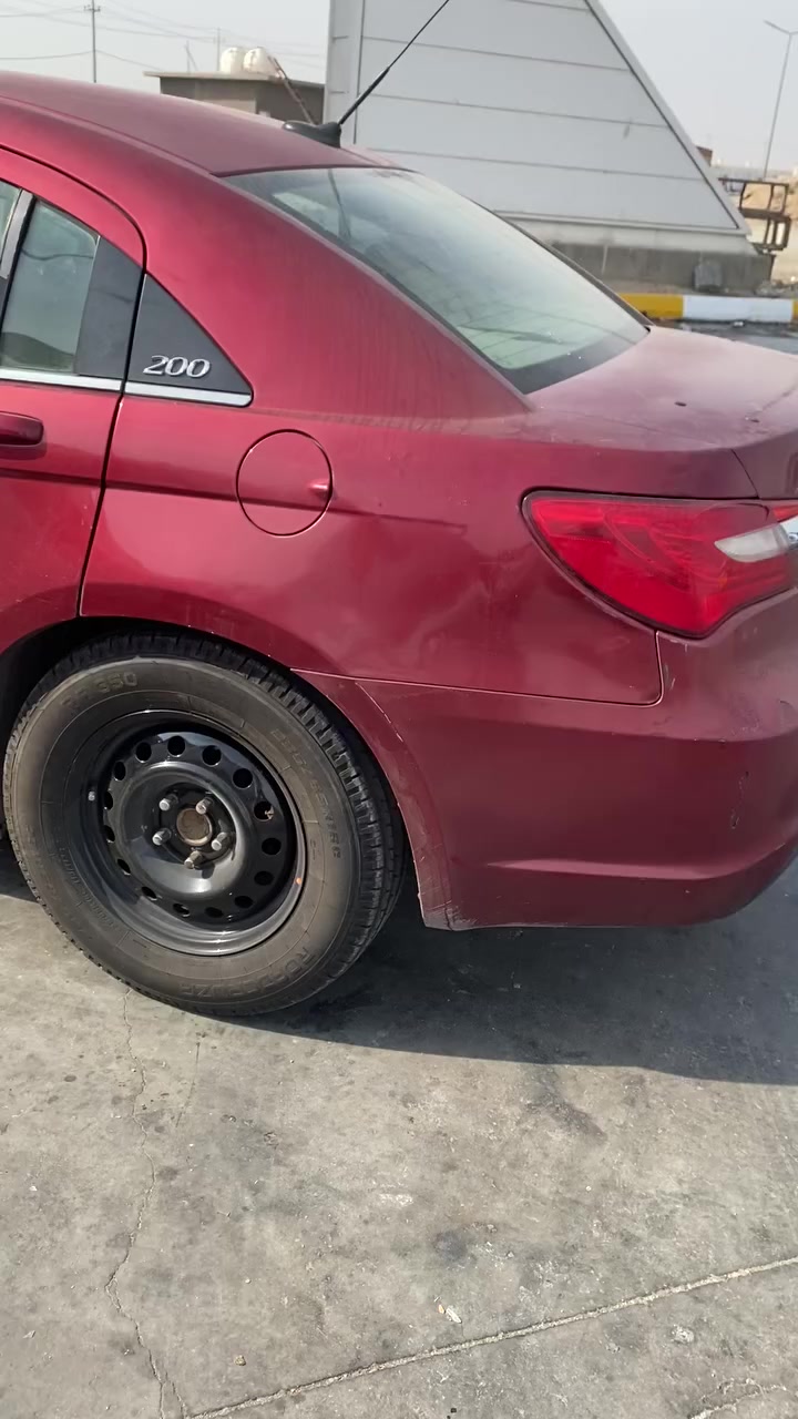 سي 200 للبيع سياره بسمي سنويه جديده تبريد ثلج تخم تاير جديد محرك كير كفاله شاشه تاب  حداديه جديده سياره ما بيه نقص برقي  السعر 65  مكاني البصره فاو رقم ***********
