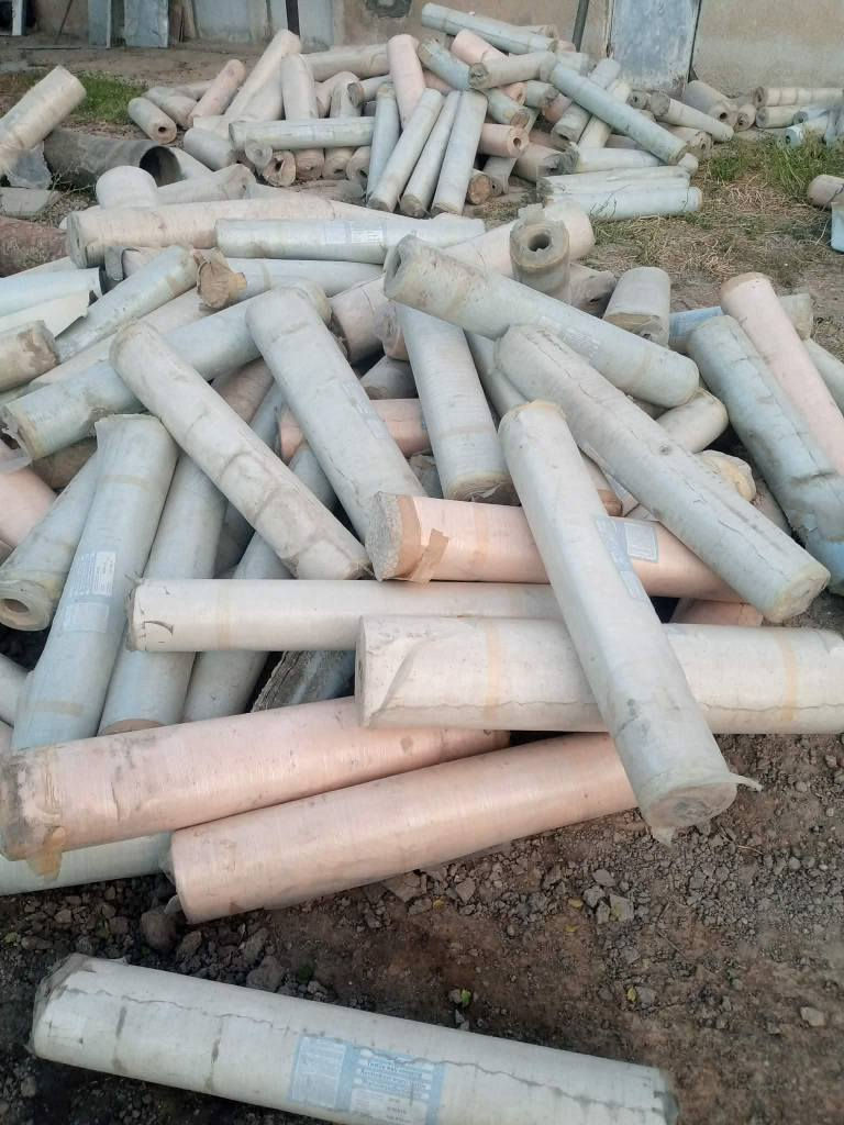 سلام عليكم ورق جدران ديكور عرض القطعه 4 اشبار متوفر بيهن تقريبا 3 الالوان ويطلعن 250 قطعه نطيني سعرك وباللعافيه للعلم نوعيته ممتازه بغداد, العراق


**إذا كنت صاحب هذا الإعلان وتريد حذفه لأي سبب، رجاءا أرسل رسالة إلى الدعم الفني**
