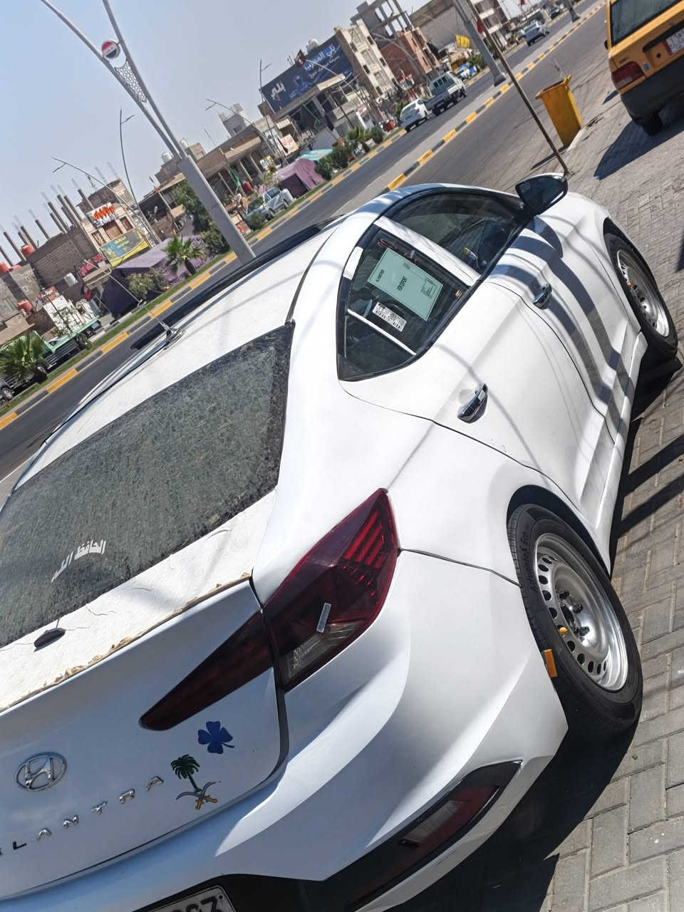 سلام عليكم البيع
النترا مديل 2020
رقم أربيل سنويه 30
بسم شركه تحويل وكاله
خليجيه فول مواصفات
واحد على واحد 
مكينه 2000
بيه ضربه من وره 
جملقات وصندك 
بدون حوض وبيه جاملق وبنيد 
وبيه بارد قليل بل قماره 
سعر 115وبيه مجال 
مكاني البصره القبله 
‭***********   ***********

