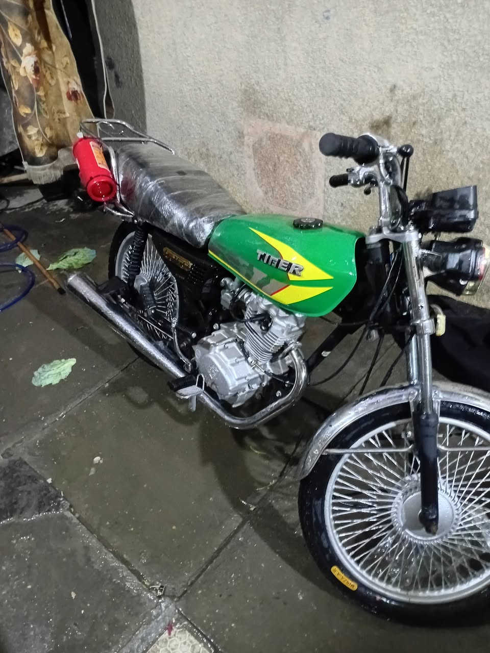 السلام عليكم دراجه ايراني للبيع سعر 600وبيها مجال مكفوله


**إذا كنت صاحب هذا الإعلان وتريد حذفه لأي سبب، رجاءا أرسل رسالة إلى الدعم الفني**