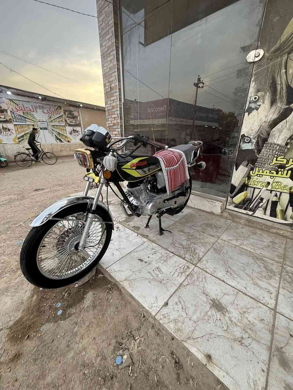 سلام عليكم تايكر سونك موديل 25 كفاله عامه اورقه سكنر سعرها 750 بيه مجال بسيط شراي يتصل ***********
