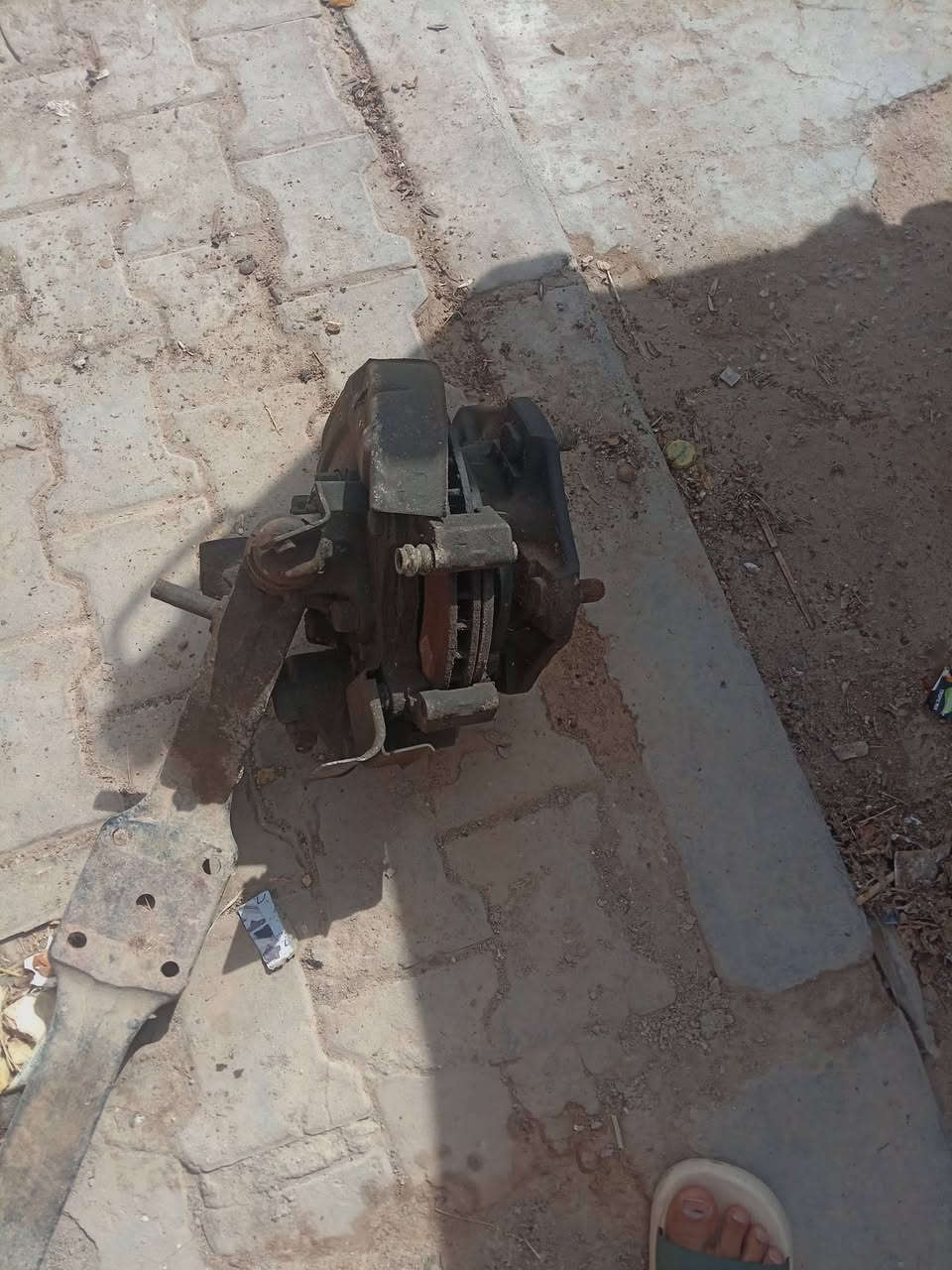 غراض كنتر بزون البيع 
الاتصال على رقم ***********
