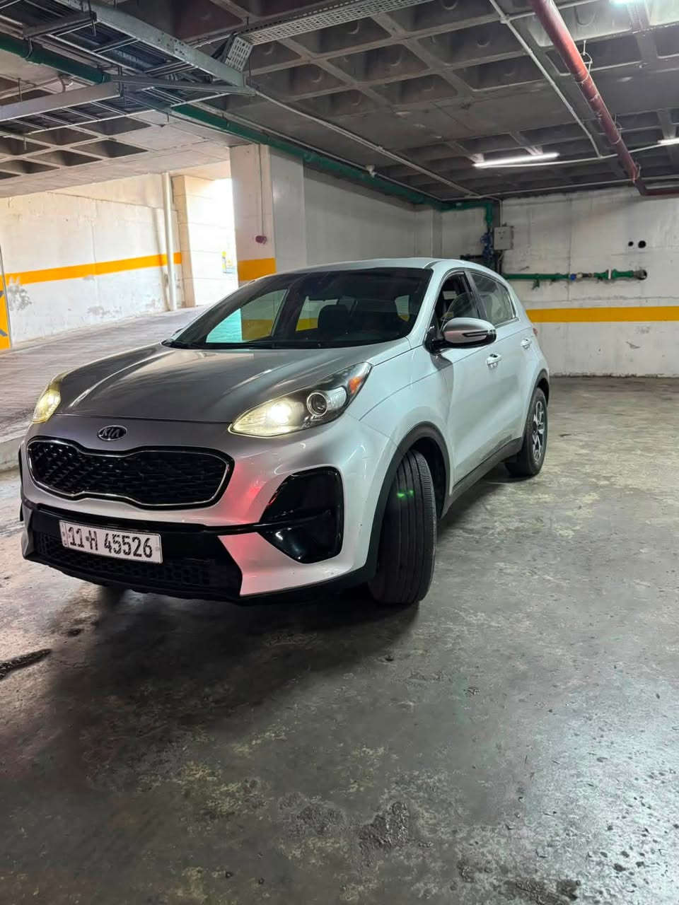 سبورتج بيها قطعتين بدون دواخل
◉  المحرك: 2400 gdi 
▪️ الموديل:2020
▪️ المسافة المقطوعة: 105.000 كيلو
▪️ رقم بغداد ب اسمي
✨ التفاصيل والمواصفات الكاملة:
◉ رادار جانبي بالمرايا مع تحذير صوتي
◉ حساسات أمامية 
◉ مقعد امامي كهرباء
◉ مرايا شفط
◉ كاميرا خلفية متعددة الزوايا
أنظمة قيادة متعددة 
Normal
Eco
Sport
◉ مدخل US
سعرها 155 وبيها مجال بسيط 
*********** مكانها بغداد القاهزه
