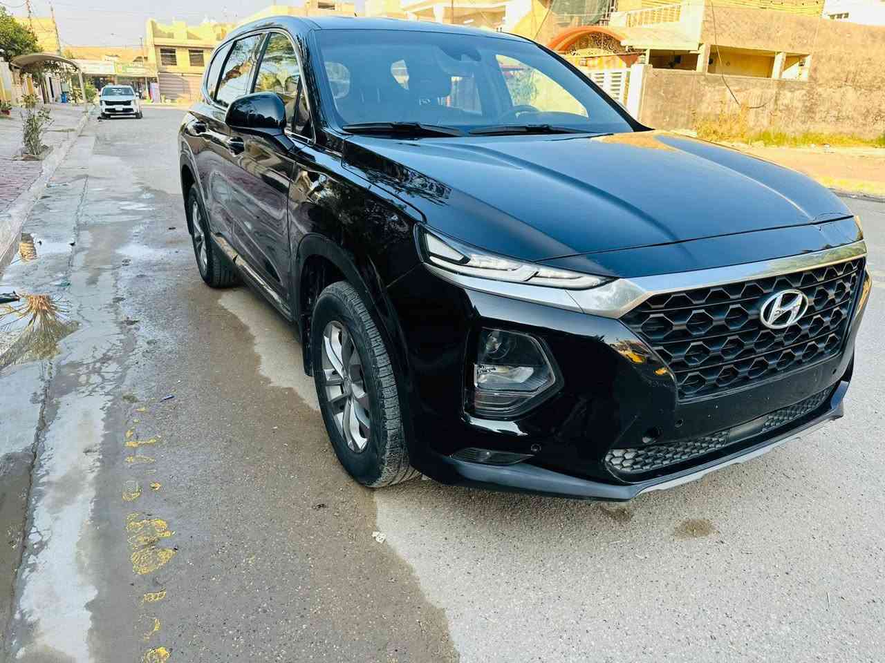 للبيع للبيع سنتافيا  2019
وارد امريكي 2400 جي دي اي 

ماشيه تقريبا 100

السيارة بصمه 

5راكب 

تبريد 3قطع 

حادثها 3 قطع بدون دواخل 

رقم بغداد انكليزي 

 السعر 160 وبيها مجال 

سيارة بسمي تحول مباشر 

مكان السيارة بغداد الكرخ 

***********
