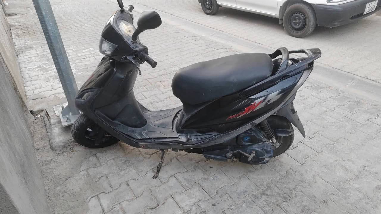 دراجه ماكس 140 كفر ومكينه مكفوله المكان الغزاليه سعر 500 وبيها مجال حك الجيه ***********
دراجه حلوه نكره سلف بس يراد ملاحضات شويه
