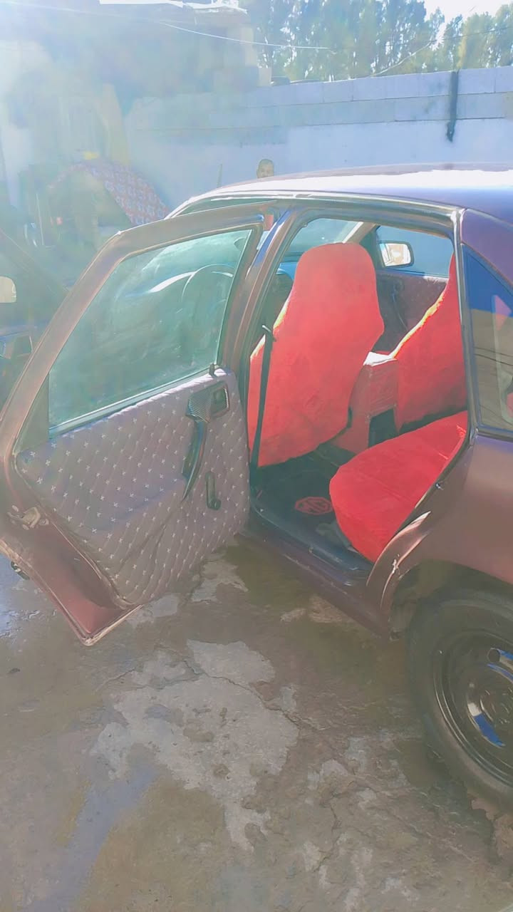 اوبل فيكترا موديل 1990للبيع سياره حلوه جاهزة كير محرك مكفول سنويه نهاية 2027 گشر احلى من الصور السعر 38$ وبي مجال للشراي مال بيت ***********
