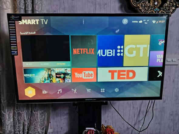 السلام عليكم تلفيزيون للبيع حجم 43 بي انترنيت مستعمل قليل بي حماية شاشة يعني ضد الكسر النوعية موضحة بل صور السعر 150 وبي مجال للاستفسار الاتصال على الرقم *********** بي واتساب او مراسلة على الصفحة مكاني موصل ايسر حي الحدباء
