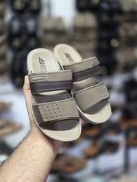 شحاطات طبي أطفال • مقاسات ٢٥-٣٤ • قرية السندية