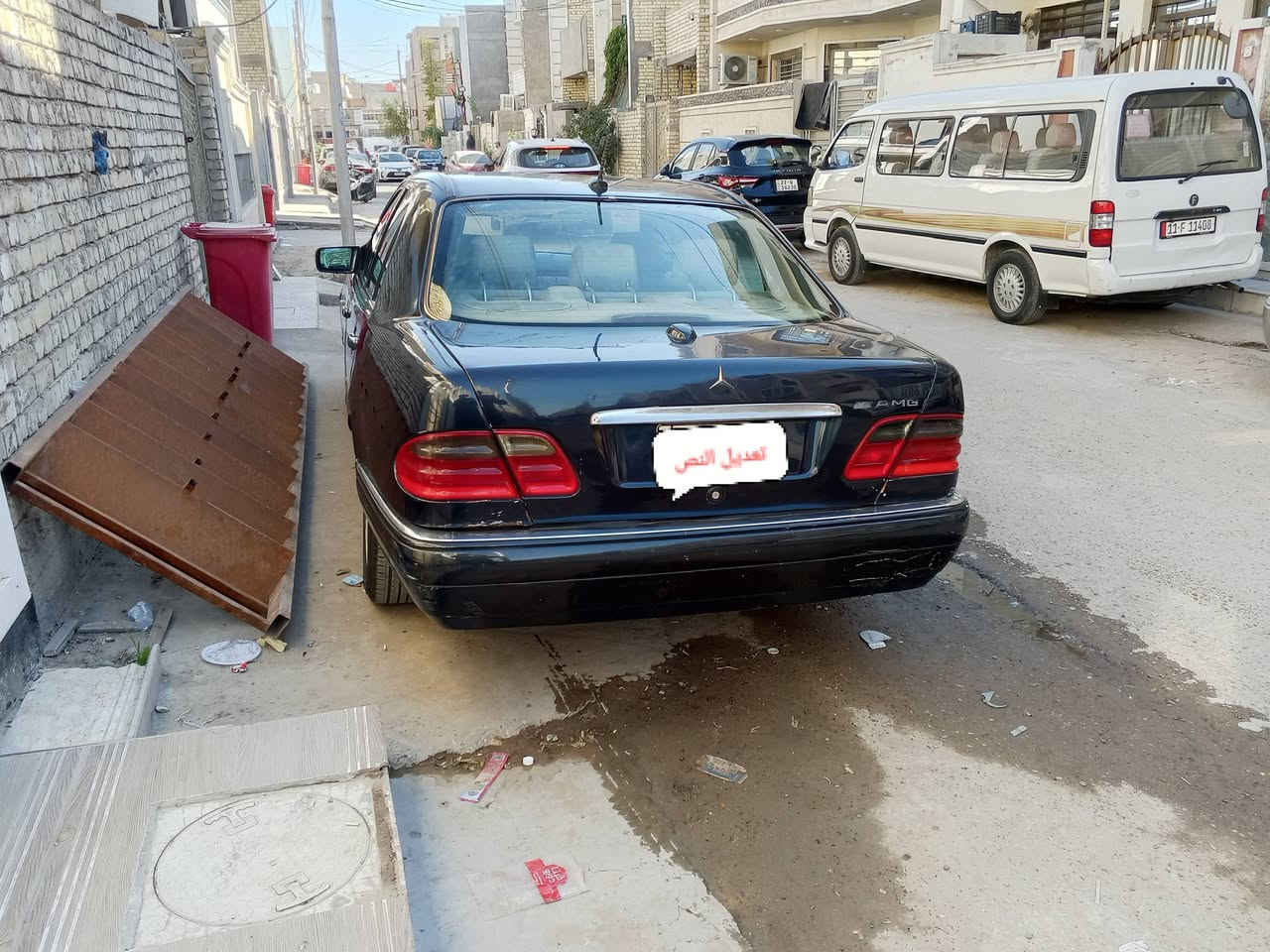 يا الله السلام عليكم ورحمه الله وبركاته
مارسيدس ام عيون موديل 1996 
فئة E300
محرك 6 سلندر 
كير D4     سبورت          مكينه وكير خير من الله 
رقم بغداد 
مرايات شفط 
كشنات جلد كهربائي 
دواخل نضيفه 
صدر جديد 

#مراوس فقط   بحوثيه قديم دبل قماره 

رقم واتساب *********** حيدر
